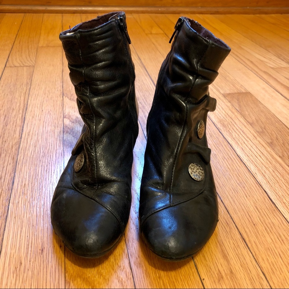 Booties - Picture 2 of 8